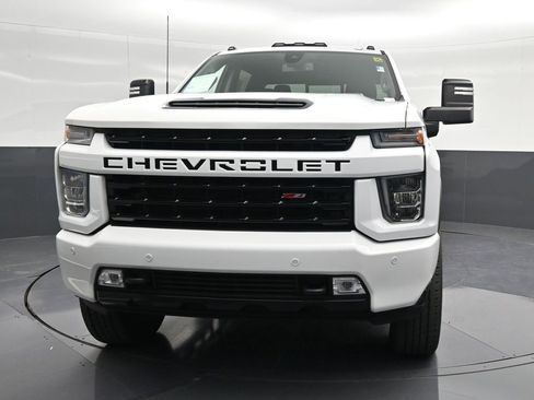 Used 2022 Chevrolet Silverado 2500 LTZ w/ LTZ Plus Package AWD/4WD image 6