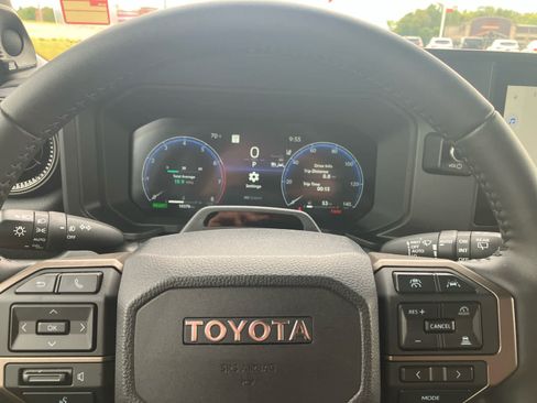 Used 2026 Toyota Land Cruiser w/ Premium Package AWD/4WD image 19