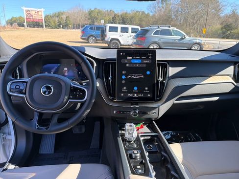 Used 2026 Volvo XC60 B5 Plus w/ Protection Package Premier image 14