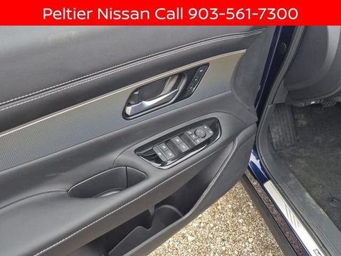 New 2026 Nissan Murano Platinum w/ Cargo Package AWD/4WD image 12
