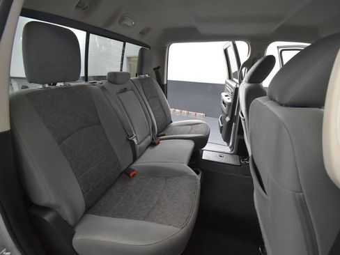 Used 2016 RAM 3500 Big Horn image 41