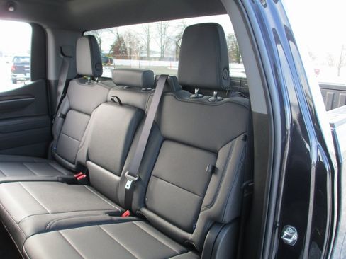 New 2026 GMC Sierra 1500 SLT w/ SLT Convenience Package image 12