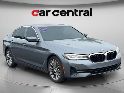 Used 2021 BMW 530i xDrive w/ Convenience Package AWD/4WD image 7