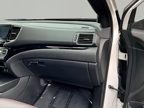 Used 2024 Honda Ridgeline Black Edition image 27