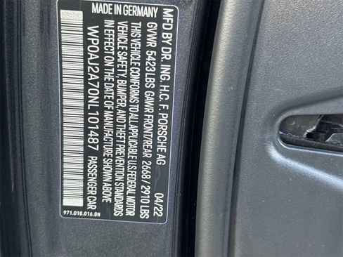 Used 2022 Porsche Panamera 4 Platinum Edition image 34