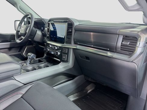 Used 2022 Ford F150 Lariat w/ Equipment Group 502A High AWD/4WD image 29