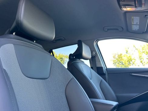 Used 2023 Kia Niro Wind FWD image 18