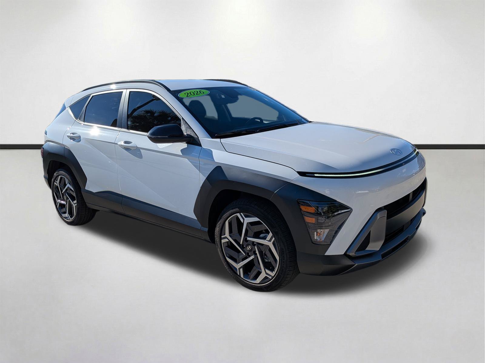 Used 2026 Hyundai Kona SEL Premium FWD image 2