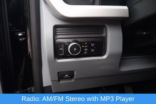 Used 2025 Ford F250 XL w/ STX Appearance Package AWD/4WD image 7