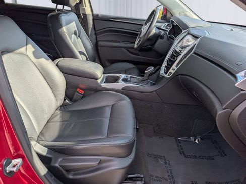 Used 2016 Cadillac SRX Base image 9