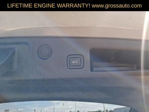 Used 2024 Chevrolet Equinox LT AWD/4WD image 27