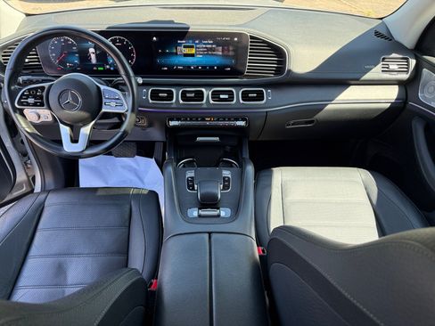 Used 2020 Mercedes-Benz GLS 450 4MATIC image 19