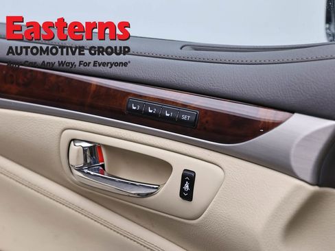 Used 2014 Lexus LS 460 AWD w/ Comfort Package image 22