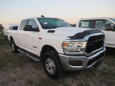 Used 2022 RAM 2500 Big Horn AWD/4WD image 1