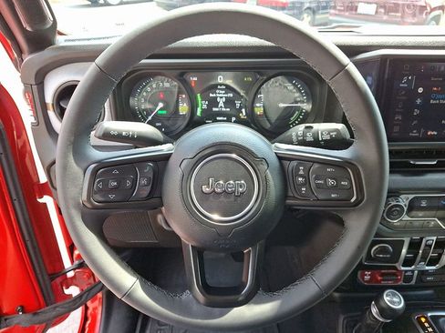 Used 2025 Jeep Wrangler Unlimited Sport S 4xe AWD/4WD image 18