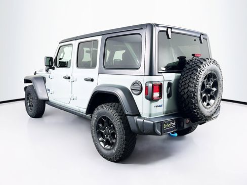 Used 2023 Jeep Wrangler Unlimited w/ Cold Weather Group AWD/4WD image 5