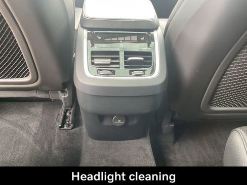 Certified 2023 Volvo XC90 B6 Plus w/ Protection Package image 22