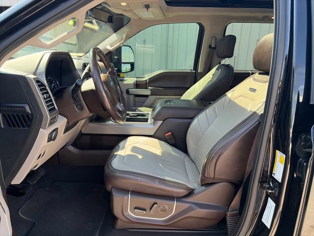 Used 2019 Ford F250 Limited AWD/4WD image 9