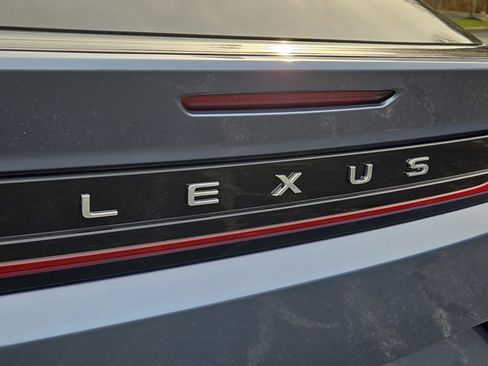 Used 2025 Lexus RZ 450e image 34