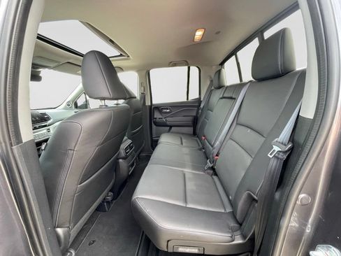 Certified 2025 Honda Ridgeline RTL image 23