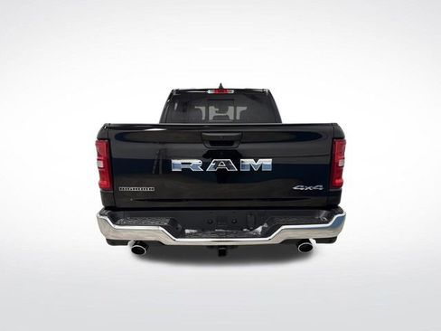 New 2026 RAM 1500 4x4 Crew Cab image 12