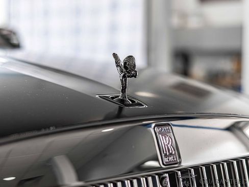 Used 2024 Rolls-Royce Ghost Black Badge image 5