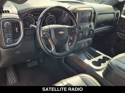 Used 2023 Chevrolet Silverado 3500 High Country w/ Z71 Off-Road Package AWD/4WD image 2