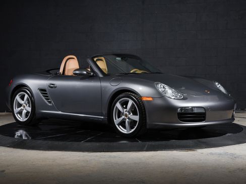 Used 2007 Porsche Boxster image 2