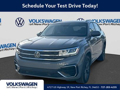 Used 2021 Volkswagen Atlas Cross Sport SE w/ Panoramic Sunroof Package