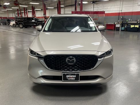 Used 2025 MAZDA CX-5 AWD 2.5 S w/ Preferred Package image 3