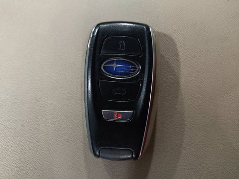 Used 2019 Subaru Outback 3.6R Limited AWD/4WD image 32
