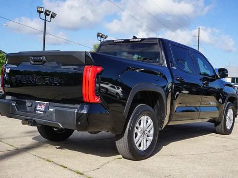 Used 2023 Toyota Tundra SR5 w/ SR5 Premium Package image 4