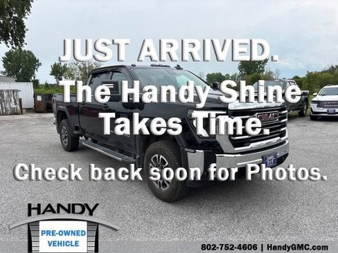 Used 2024 GMC Sierra 2500 SLE w/ SLE Value Package; AWD/4WD image 1