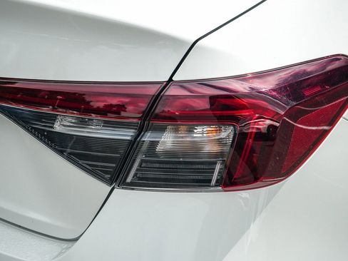 Used 2026 Honda Civic LX image 7