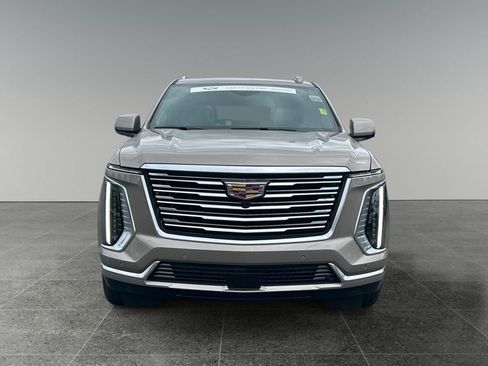 Certified 2025 Cadillac Escalade ESV Premium Luxury Platinum AWD/4WD image 8