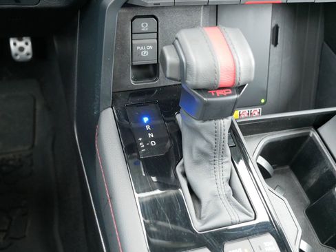 Used 2025 Toyota Sequoia TRD Pro AWD/4WD image 27