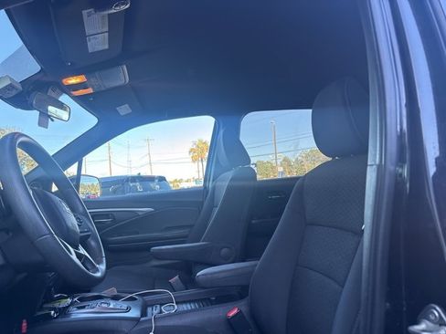 Used 2019 Honda Passport Sport image 6