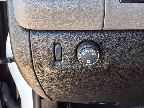 Used 2022 Chevrolet Colorado W/T w/ WT Convenience Package image 17