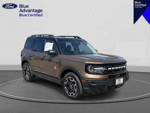 Certified 2022 Ford Bronco Sport Outer Banks AWD/4WD image 4