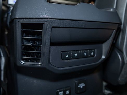 Used 2022 Toyota Tundra Platinum image 23