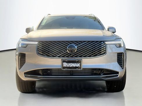 New 2026 Volvo XC90 T8 Plus w/ Protection Package Premier AWD/4WD image 2
