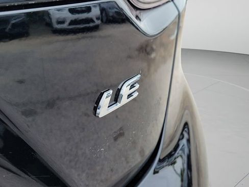 Used 2026 Toyota Corolla LE image 6