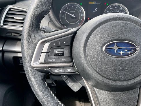 Used 2020 Subaru Impreza 2.0i Limited w/ Popular Package #2 AWD/4WD image 11