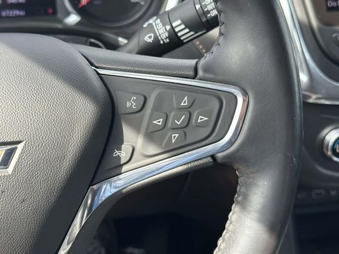 Certified 2020 Chevrolet Equinox Premier w/ LPO, Floor Liner Package FWD image 23