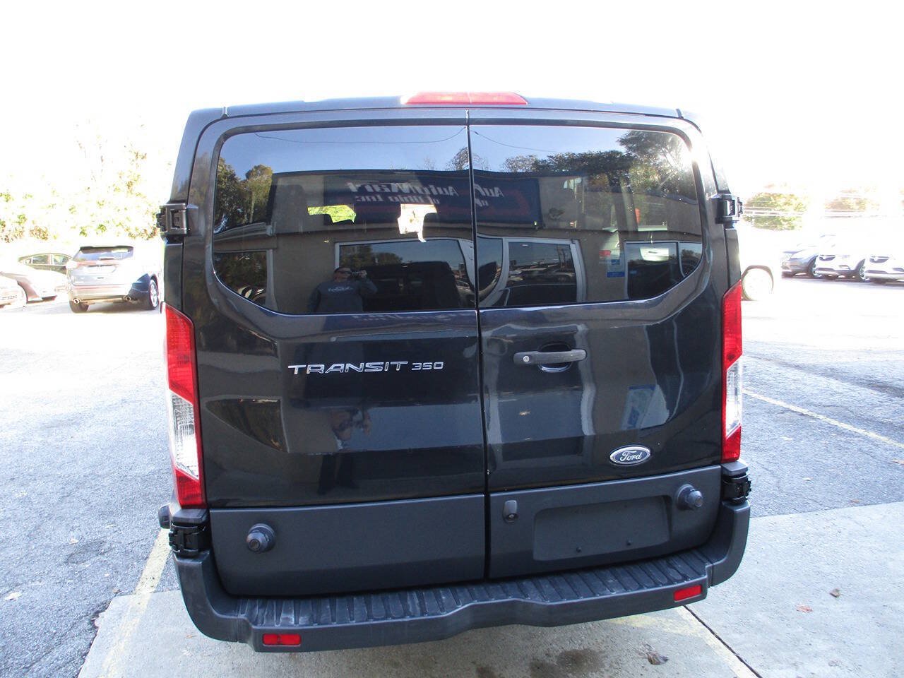 Used 2018 Ford Transit 350 XL RWD image 12