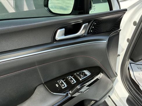 Certified 2023 Kia K5 GT w/ GT1 Package FWD image 10