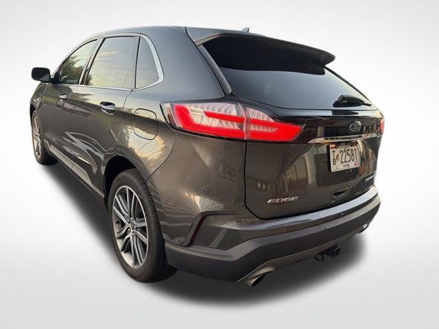 Used 2019 Ford Edge Titanium w/ Equipment Group 301A AWD/4WD image 4