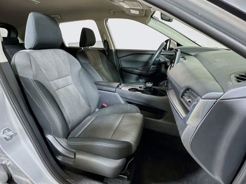 Used 2024 Nissan Rogue SV image 24