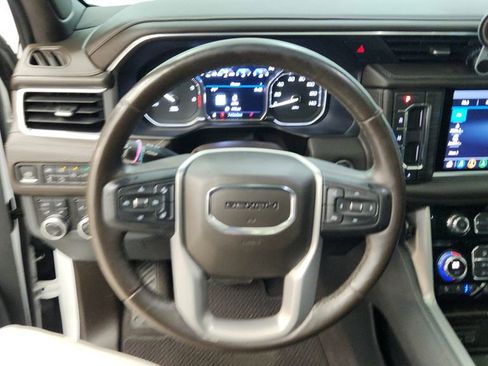Used 2021 GMC Yukon Denali w/ Denali Ultimate Package image 17