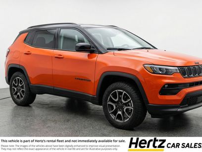 Used 2025 Jeep Compass Trailhawk